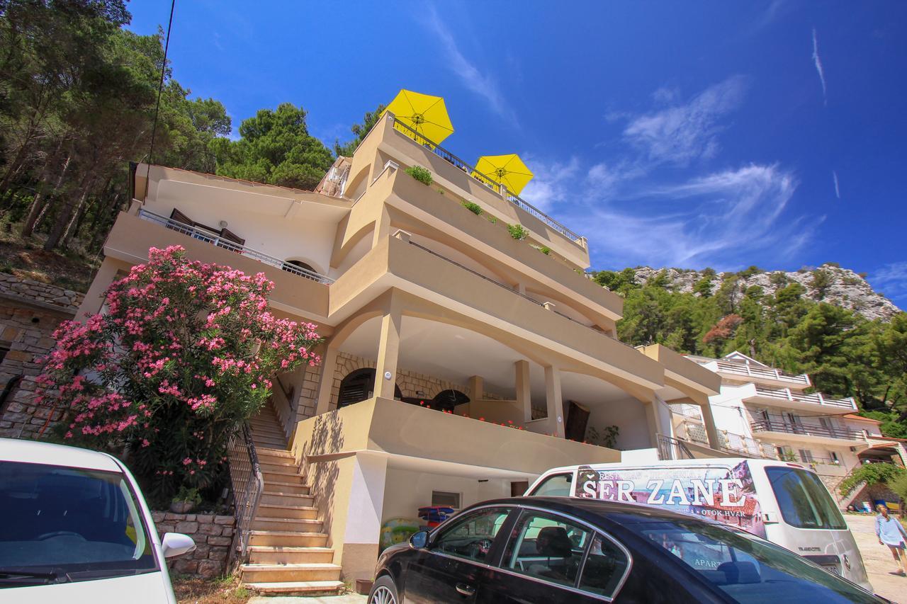 Apartment Cesare 3 Zastražišće Buitenkant foto